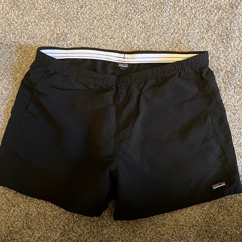 Women’s Patagonia Shorts, Baggies, 5 in inseam, pockets, xl fits like 12-14